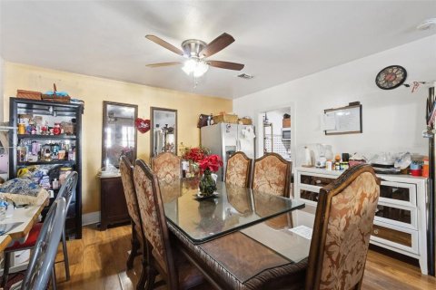 Villa ou maison à vendre à Kissimmee, Floride: 4 chambres, 121.89 m2 № 2386066 - photo 4
