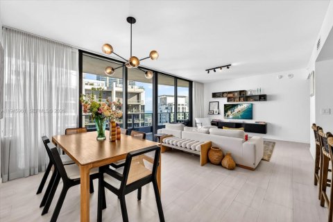 Condominio en venta en Miami, Florida, 2 dormitorios, 114.83 m2 № 2007794 - foto 4