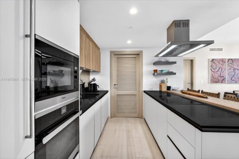 Condominio en venta en Miami, Florida, 2 dormitorios, 114.83 m2 № 2007794 - foto 7