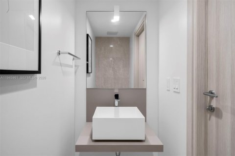 Condominio en venta en Miami, Florida, 2 dormitorios, 114.83 m2 № 2007794 - foto 16