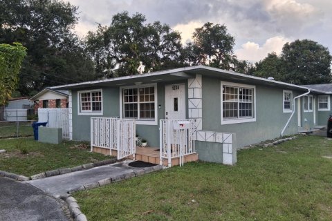 Appartement à Miami, Floride 5 chambres, 215.63 m2 № 2276301