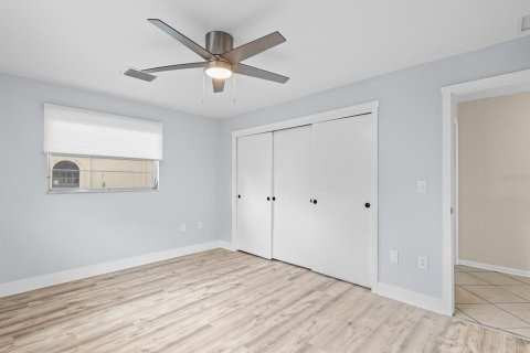 Villa ou maison à vendre à Dunedin, Floride: 2 chambres, 98.85 m2 № 2287117 - photo 17