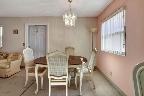 Купить кондоминиум в Делрей-Бич, Флорида 5 комнат, 81.75м2, № 2246196 - фото 16
