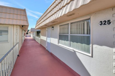 Купить кондоминиум в Делрей-Бич, Флорида 5 комнат, 81.75м2, № 2246196 - фото 6