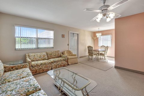 Купить кондоминиум в Делрей-Бич, Флорида 5 комнат, 81.75м2, № 2246196 - фото 9