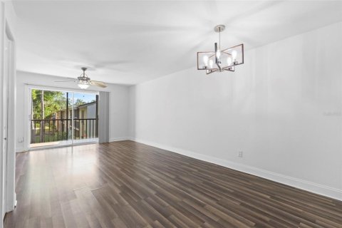 Copropriété à vendre à Tampa, Floride: 2 chambres, 99.78 m2 № 1886351 - photo 6