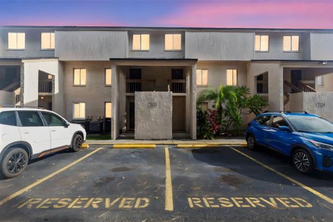 Copropriété à vendre à Tampa, Floride: 2 chambres, 99.78 m2 № 1886351 - photo 1