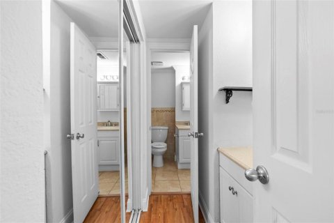 Copropriété à vendre à Tampa, Floride: 2 chambres, 99.78 m2 № 1886351 - photo 25