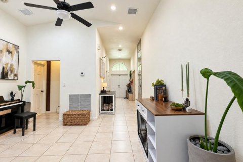 Casa en venta en Fort Lauderdale, Florida, 4 dormitorios, 231.79 m2 № 2414153 - foto 5