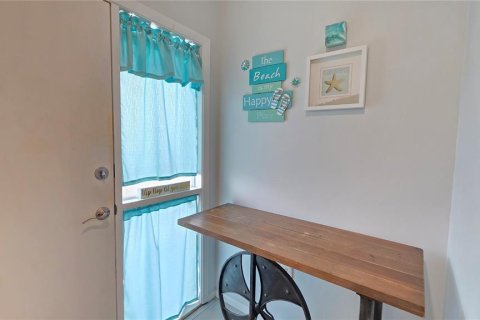 Condominio en alquiler en Bradenton, Florida, 2 dormitorios, 117.89 m2 № 2218512 - foto 8