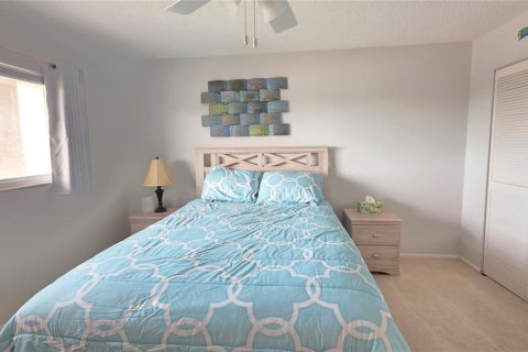 Condominio en alquiler en Bradenton, Florida, 2 dormitorios, 117.89 m2 № 2218512 - foto 16