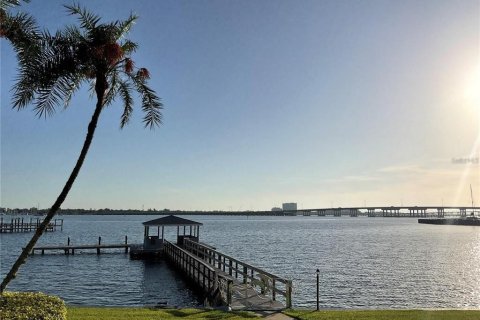 Condominio en alquiler en Bradenton, Florida, 2 dormitorios, 117.89 m2 № 2218512 - foto 26