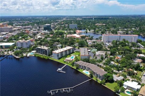 Condominio en alquiler en Bradenton, Florida, 2 dormitorios, 117.89 m2 № 2218512 - foto 23