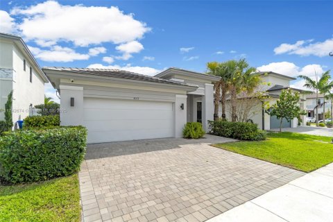 Villa ou maison à vendre à Miramar, Floride: 3 chambres, 190.17 m2 № 1985215 - photo 2