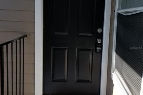 Copropriété à louer à Orlando, Floride: 2 chambres, 88.81 m2 № 2430955 - photo 2