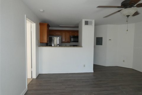 Copropriété à louer à Orlando, Floride: 2 chambres, 88.81 m2 № 2430955 - photo 5