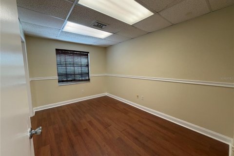 Commercial property in Tampa, Florida 183.95 sq.m. № 2207759 - photo 5