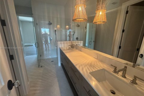 Villa ou maison à vendre à Fort Lauderdale, Floride: 7 chambres, 557.41 m2 № 1712890 - photo 21