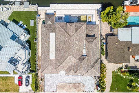 Villa ou maison à vendre à Fort Lauderdale, Floride: 7 chambres, 557.41 m2 № 1712890 - photo 5