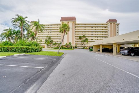 Condominio en venta en Saint Petersburg, Florida, 1 dormitorio, 45.06 m2 № 1526594 - foto 1