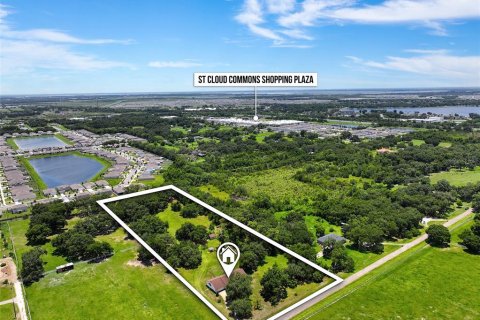 House in Kissimmee, Florida 4 bedrooms, 183.95 sq.m. № 2120937 - photo 25