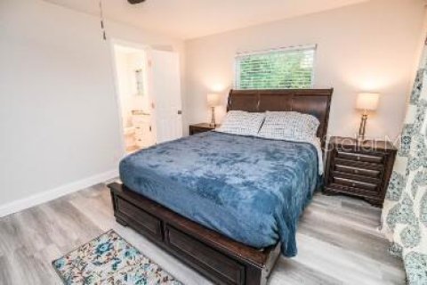 Villa ou maison à louer à Tampa, Floride: 3 chambres, 102.19 m2 № 2113786 - photo 14