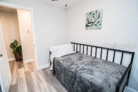 Villa ou maison à louer à Tampa, Floride: 3 chambres, 102.19 m2 № 2113786 - photo 10