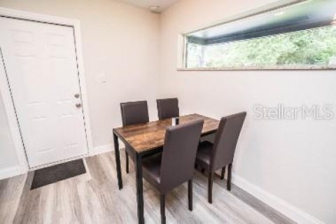 Villa ou maison à louer à Tampa, Floride: 3 chambres, 102.19 m2 № 2113786 - photo 7