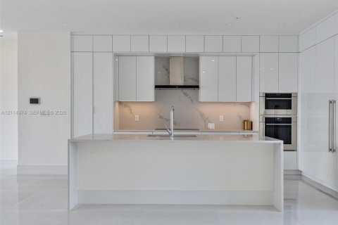 Touwnhouse à louer à North Miami Beach, Floride: 4 chambres, 313.55 m2 № 2437700 - photo 28