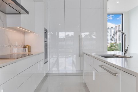 Touwnhouse à louer à North Miami Beach, Floride: 4 chambres, 313.55 m2 № 2437700 - photo 25