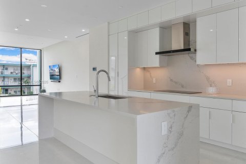 Touwnhouse à louer à North Miami Beach, Floride: 4 chambres, 313.55 m2 № 2437700 - photo 27