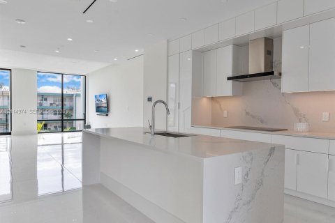 Touwnhouse à louer à North Miami Beach, Floride: 4 chambres, 313.55 m2 № 2437700 - photo 26