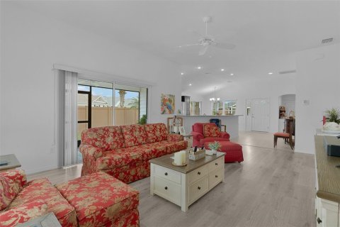 Villa ou maison à vendre à The Villages, Floride: 3 chambres, 151.24 m2 № 2400368 - photo 14