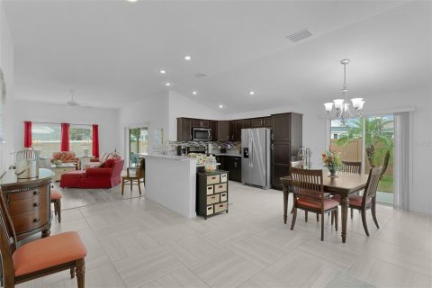 Villa ou maison à vendre à The Villages, Floride: 3 chambres, 151.24 m2 № 2400368 - photo 7