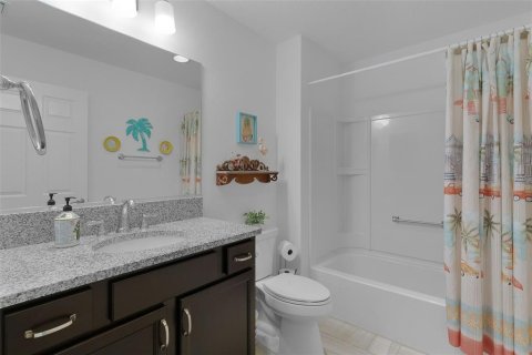 Villa ou maison à vendre à The Villages, Floride: 3 chambres, 151.24 m2 № 2400368 - photo 30