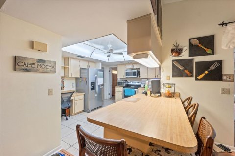 Casa en venta en New Port Richey, Florida, 2 dormitorios, 142.42 m2 № 1880638 - foto 19