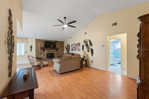 Casa en venta en New Port Richey, Florida, 2 dormitorios, 142.42 m2 № 1880638 - foto 11