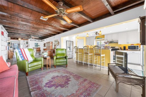 Villa ou maison à vendre à Englewood, Floride: 3 chambres, 193.98 m2 № 2240014 - photo 13
