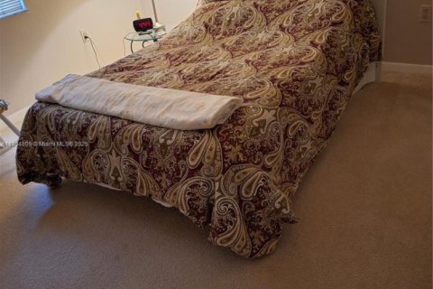 Condo in Lauderhill, Florida, 2 bedrooms  № 1872732 - photo 19