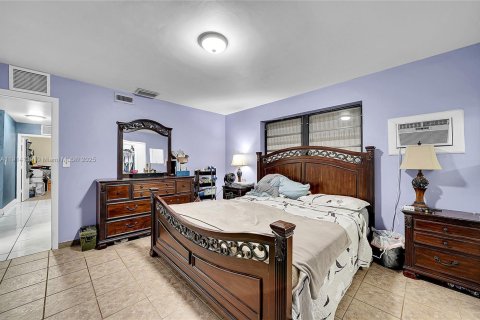 Купить виллу или дом в Мирамар, Флорида 3 спальни, 131.55м2, № 1969726 - фото 24