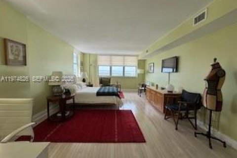 Copropriété à vendre à Miami Beach, Floride: 2 chambres, 164.99 m2 № 2036117 - photo 30