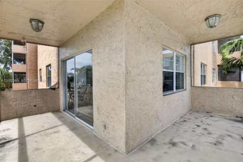 Купить кондоминиум в Санрайз, Флорида 2 спальни, 171.68м2, № 2066688 - фото 23