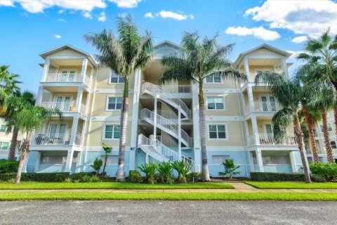 Copropriété à vendre à Bradenton, Floride: 2 chambres, 153.29 m2 № 1911510 - photo 1