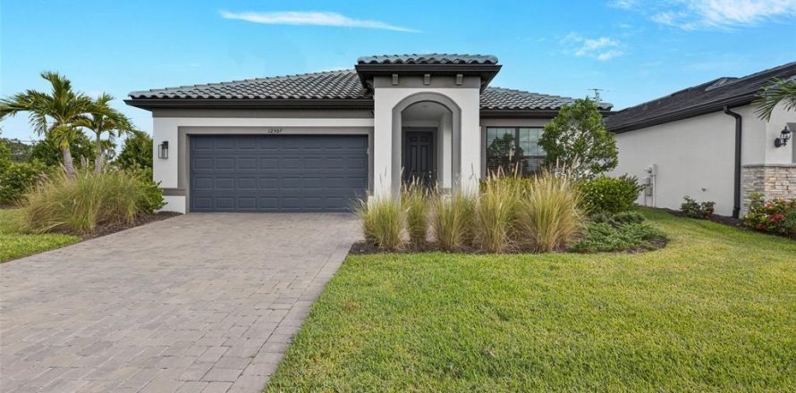 House in MAGNOLIA RANCH in Bradenton, Florida 4 bedrooms, 171.87 sq.m. № 1845267
