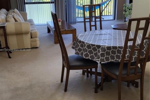 Condo in Aventura, Florida, 2 bedrooms  № 1588218 - photo 20
