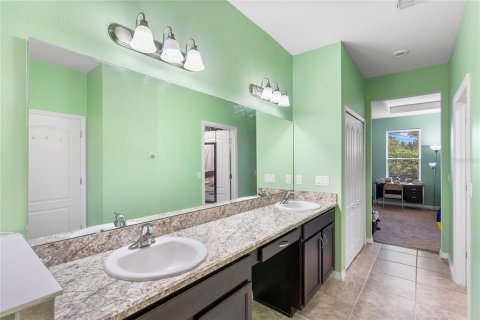 Casa en venta en Deltona, Florida, 4 dormitorios, 212.93 m2 № 2385766 - foto 24