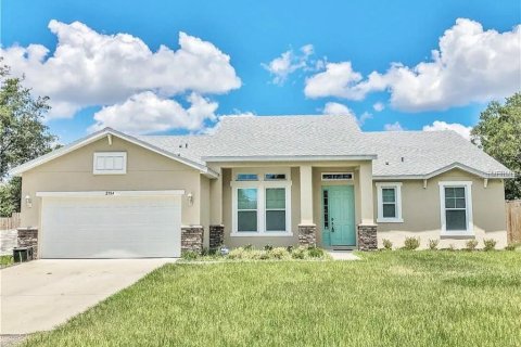 Casa en Deltona, Florida 4 dormitorios, 212.93 m2 № 2385766