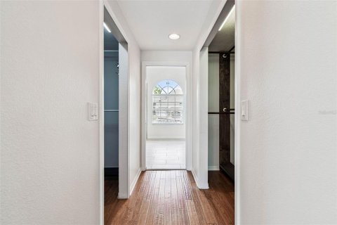 Casa en venta en Land O' Lakes, Florida, 4 dormitorios, 233.93 m2 № 1907743 - foto 9