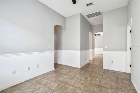 Casa en venta en Land O' Lakes, Florida, 4 dormitorios, 233.93 m2 № 1907743 - foto 19