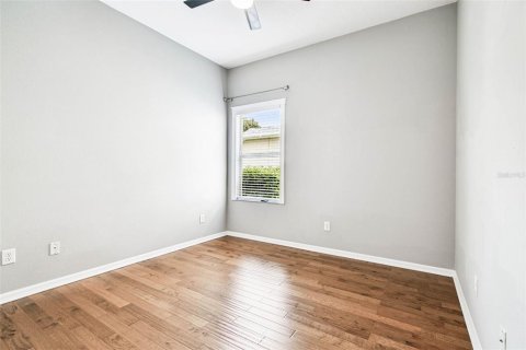 Casa en venta en Land O' Lakes, Florida, 4 dormitorios, 233.93 m2 № 1907743 - foto 25